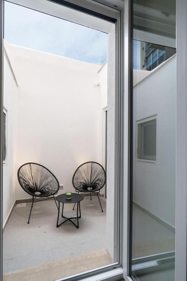 Boutique Loft Apartment *